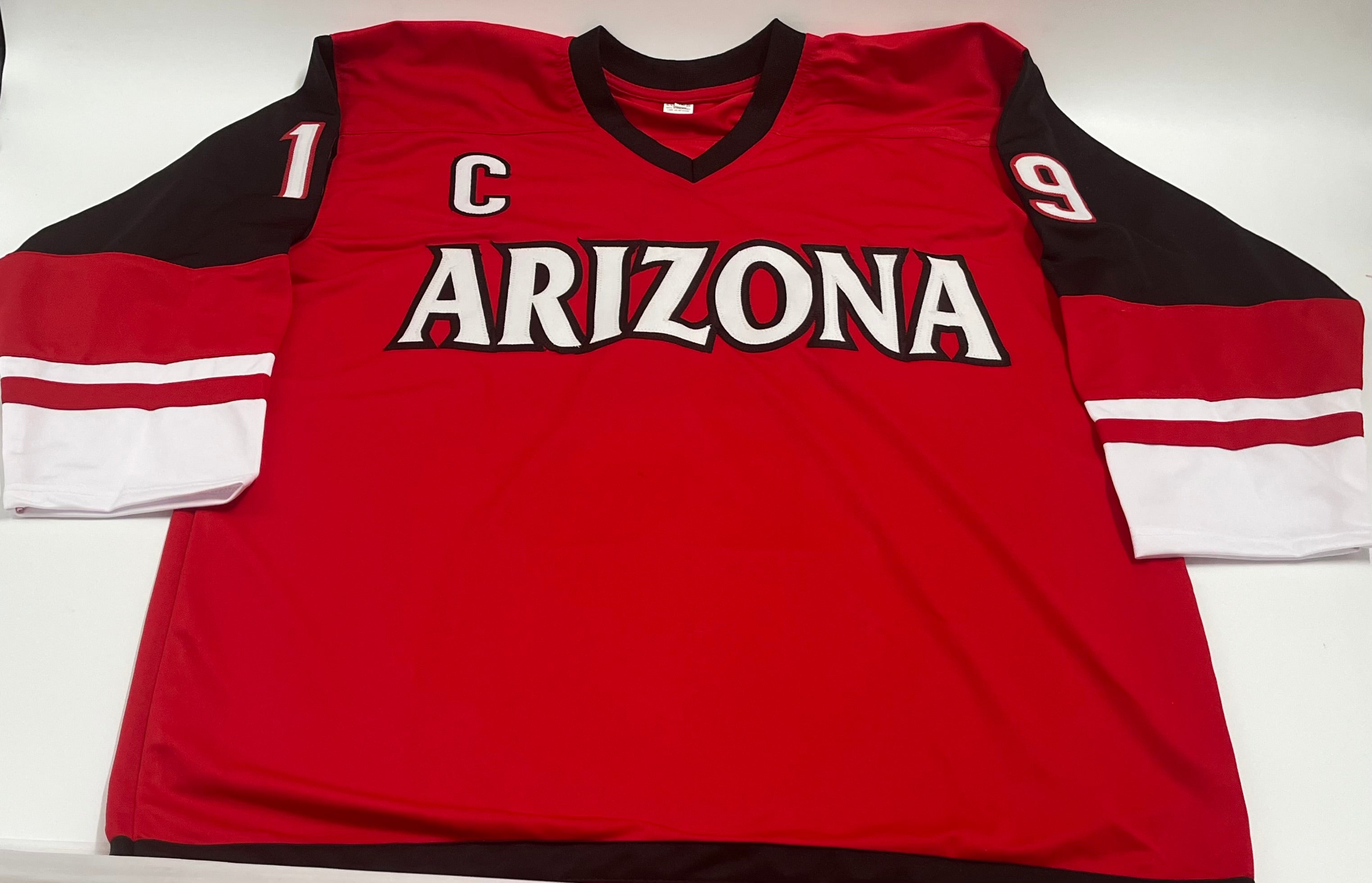 Shane Doan Signed Custom Jersey Inscribed "Captain Coyote" (Beckett)