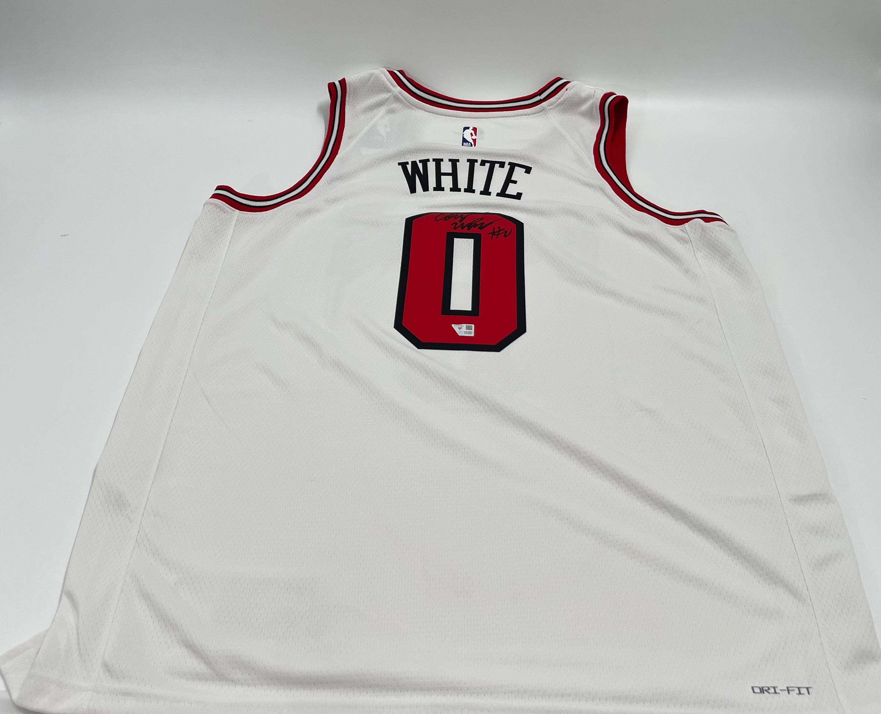 Coby White Signed Bulls Nike Authentic Jersey (Fanatics)
