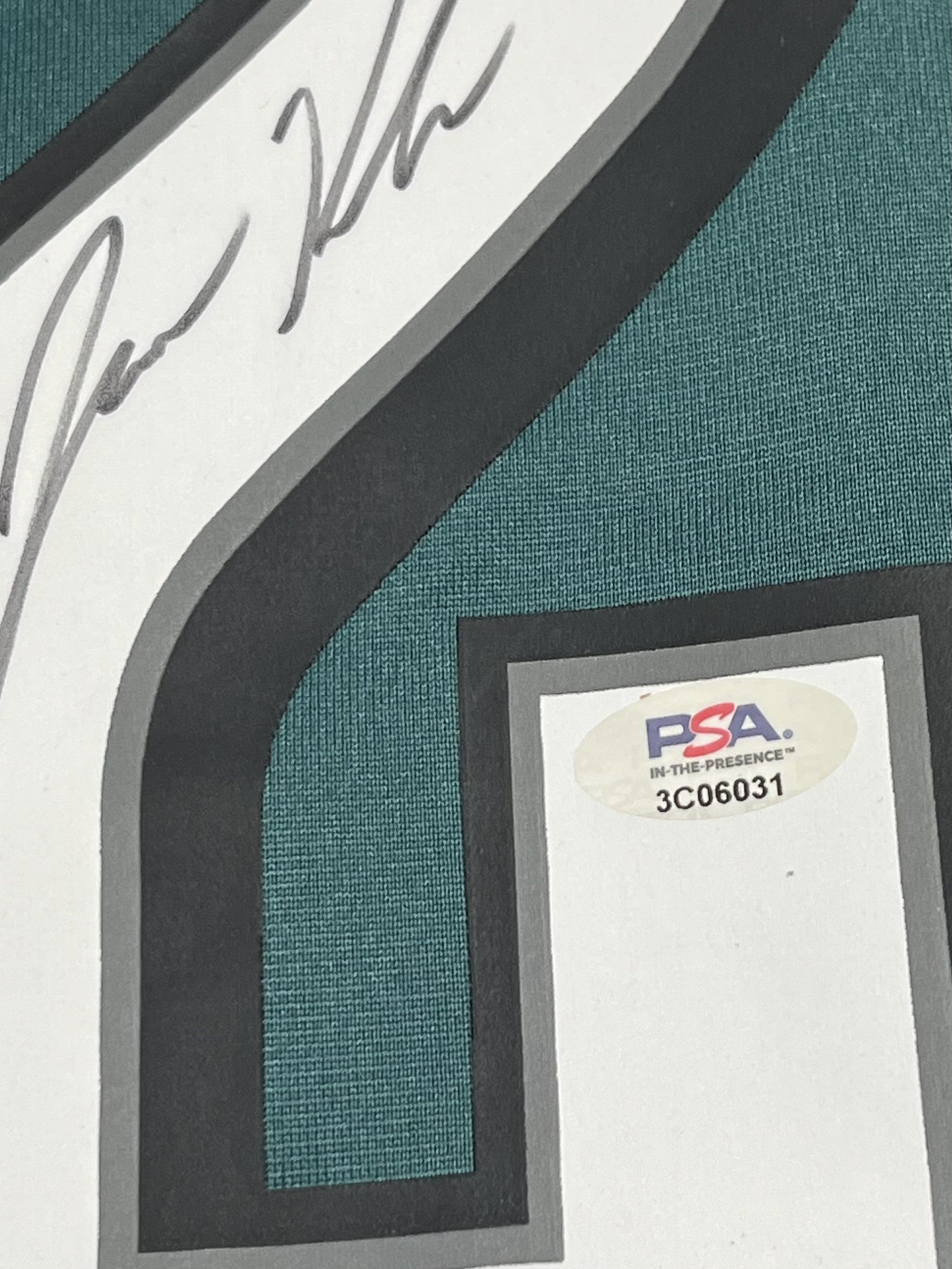 Jason Kelce Signed Eagles Authentic Nike Jersey (PSA)