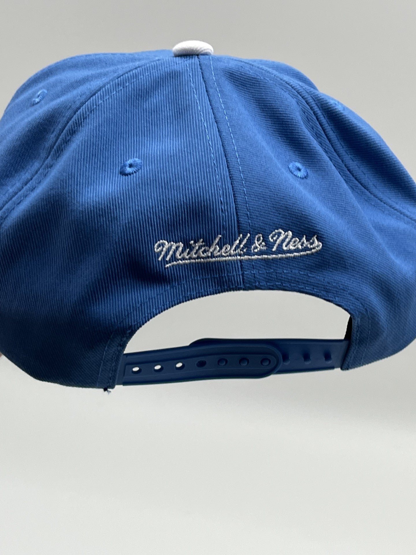Mitchell & Ness MLB Powder Blue Pro Snapback Coop Phillies Hat