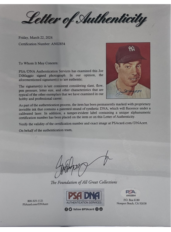 Custom Framed & Signed Joe Dimaggio 8X10 Photo (PSA/DNA)