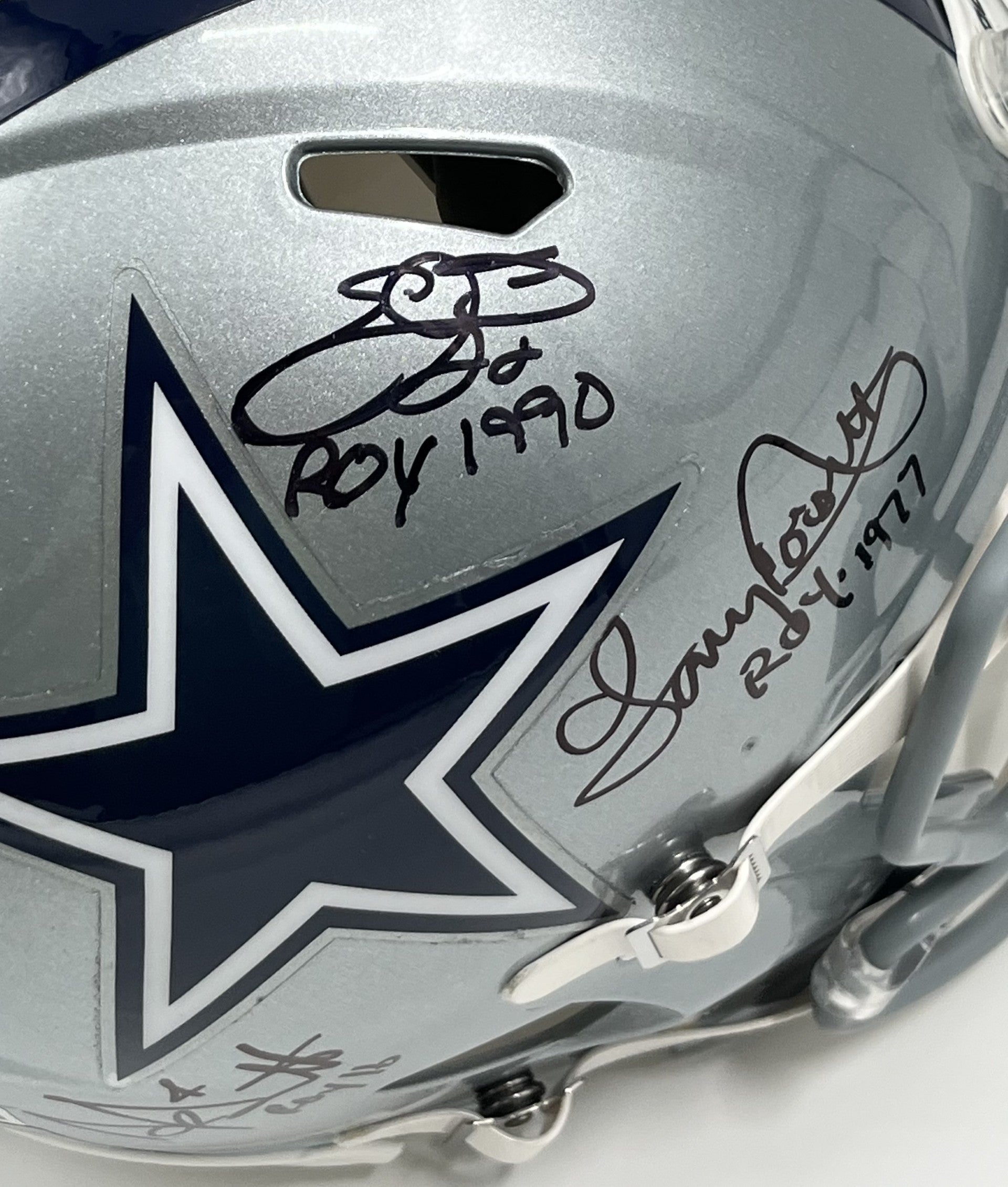 Cowboys FS Authentic Speed Helmet w/ 4 sig &amp; ROY Inscriptions (Beckett)