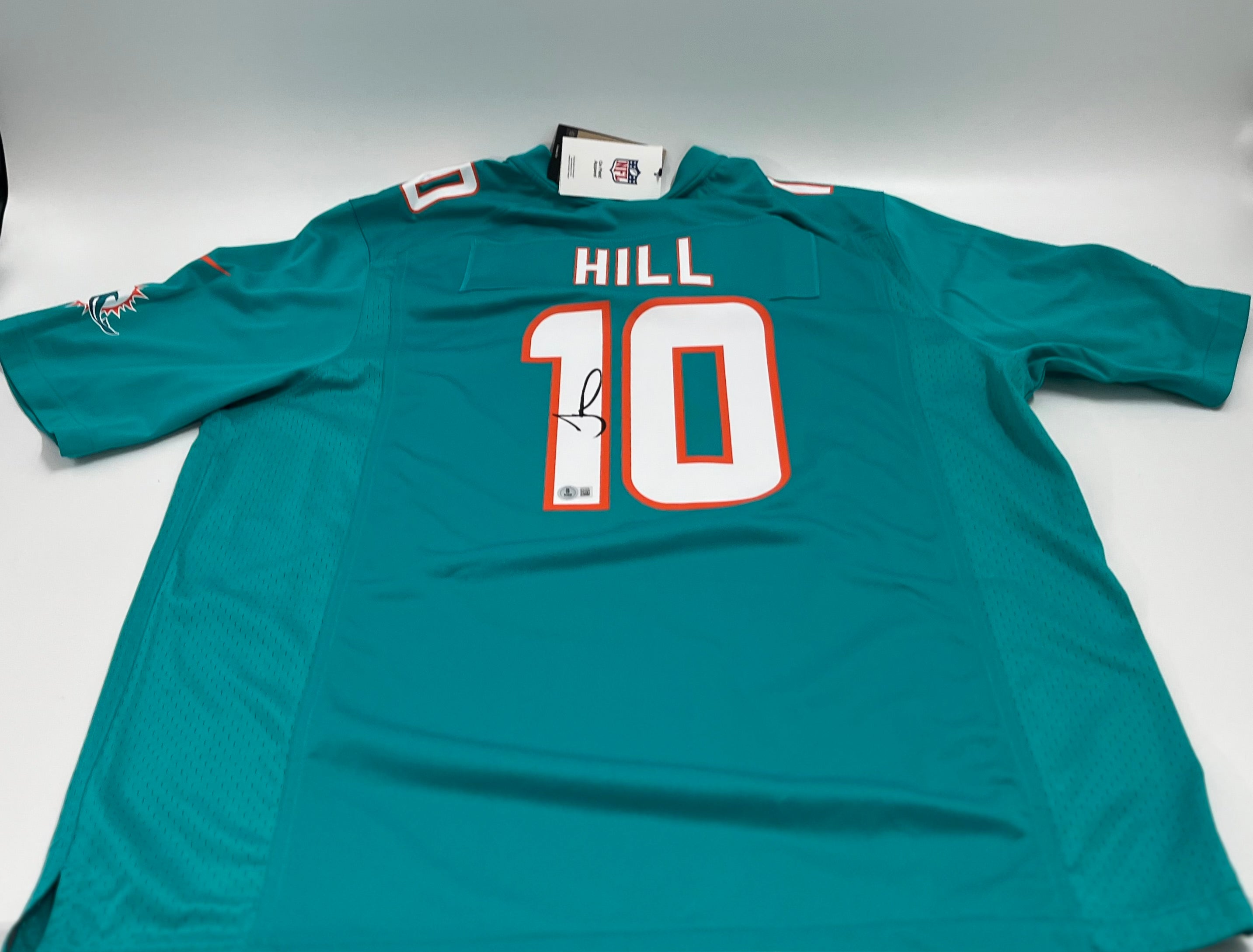 Tyreek Hill Signed Dolphins Nike Authentic Jersey (Beckett)
