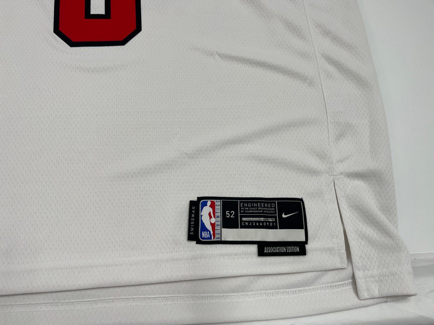Coby White Signed Bulls Nike Authentic Jersey (Fanatics)