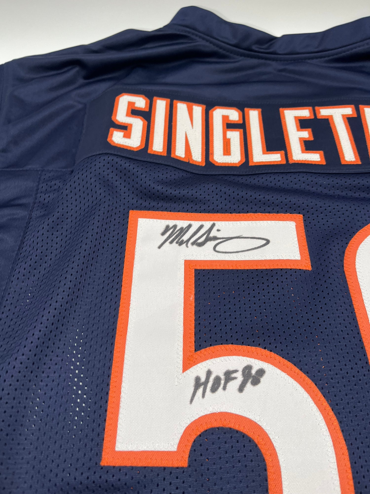 Mike Singletary Signed Jersey Inscribed "HOF 98" (Schwartz)