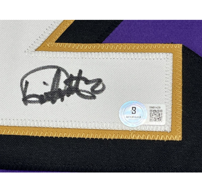 Derrick Henry Signed Jersey (Beckett)