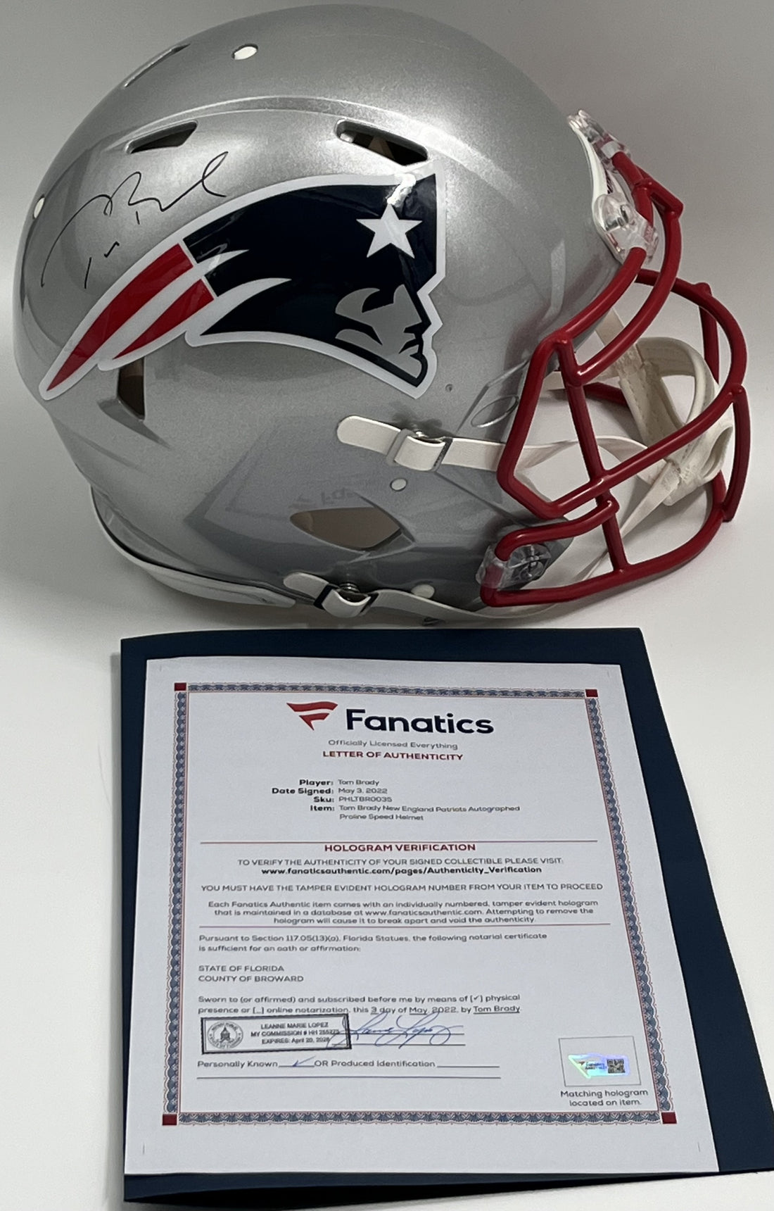 Tom Brady Signed Patriots FS Authentic On-Field Speed Helmet (Fanatics &amp; GOAT)