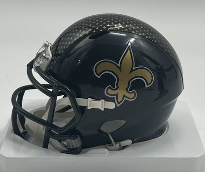 Alvin Kamara Signed Saints Speed Mini Helmet (Beckett)